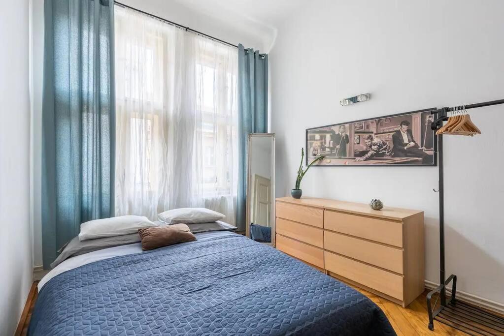 Spacious Apartment With Balcony At Wenceslas Sq Prague Extérieur photo